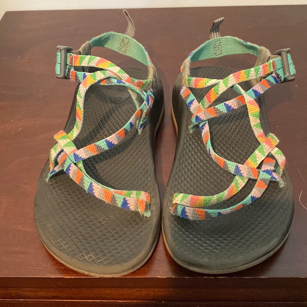 Chaco kids ZX1 multi-colored sandals. Size 3.